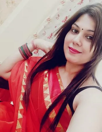Ishita - Call Girl in Ahmedabad